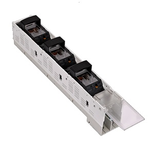 Предохранитель-выключатель-разъединитель NHRT40-160/3L (RUS) с трехфазным отключением